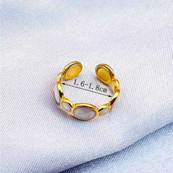 Adjustable decor cuff ring - Picture 3 of 3